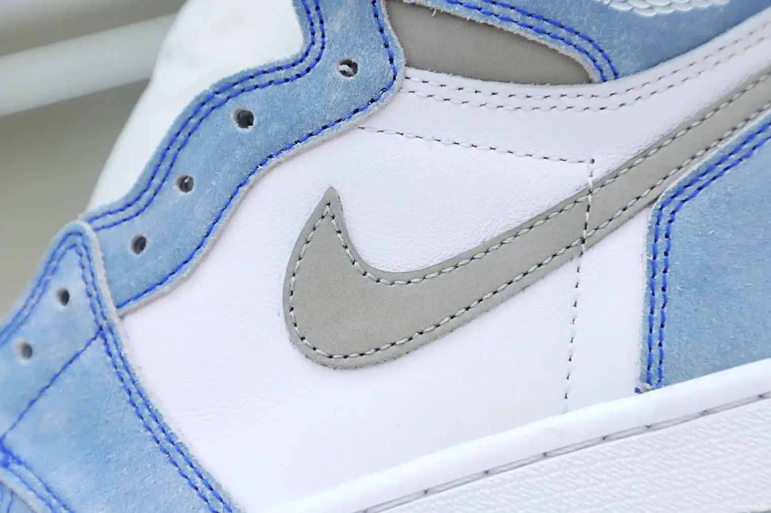 ROYAL' JORDAN Kimikick OG RETRO 1 'HYPER AIR HIGH 0708